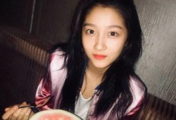 吃瓜网红拍照图片高清,高清美照背后的故事